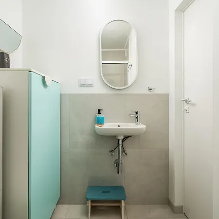 Solec Blue Harmony By Bookinghost